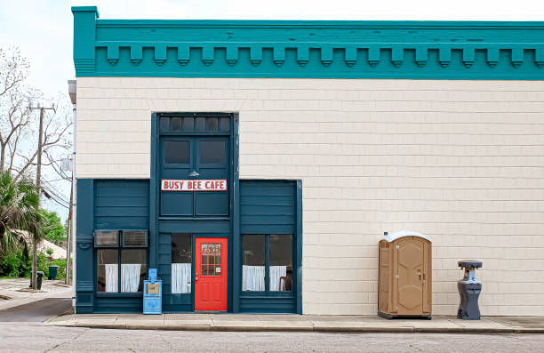 Best Porta potty rental near me  in Worthington, KY